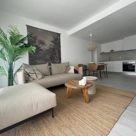 Guiri Casilla De Costa